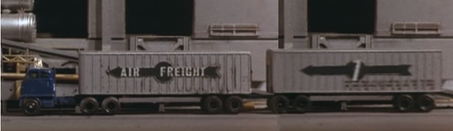 File:Lorry.png
