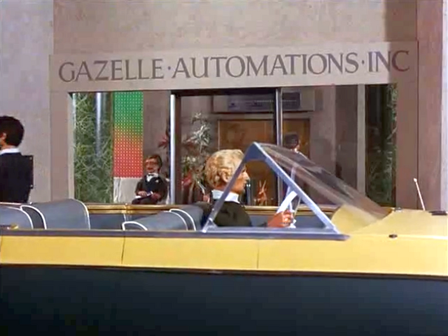 File:Yellow-car-Duchess.png
