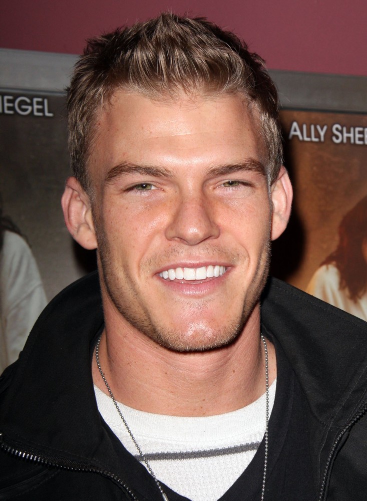 Alan Ritchson  TMNTPedia  FANDOM powered by Wikia