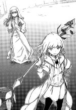 Index y Leivinia con la replica de Gungnir.jpg
