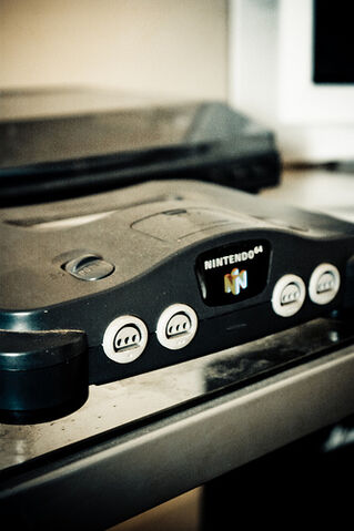File:Nintendo 64..jpg