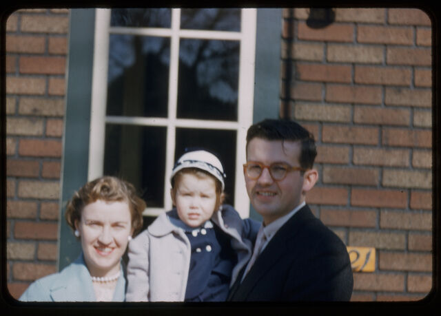 File:Carlos-Family.jpg