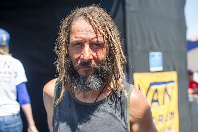 File:Tony Alva.jpg