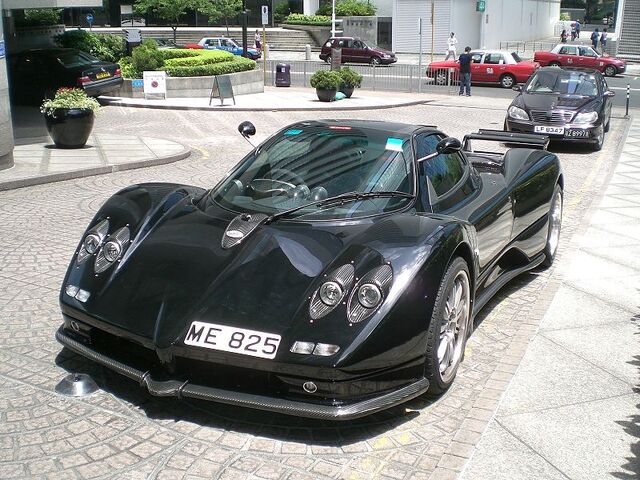 File:Zonda.jpg