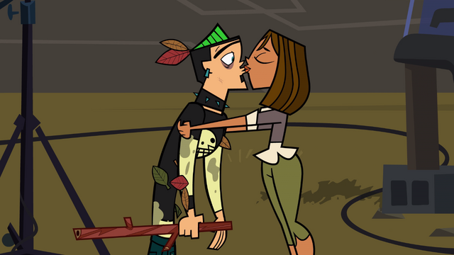 File:DuncneyKissTopDog.png