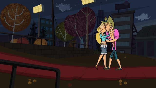 File:BridgetteGeoffWalkofShame.png