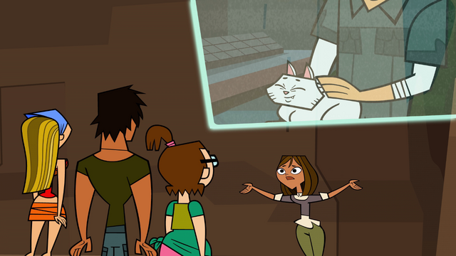 File:Courtneytriestofind.png
