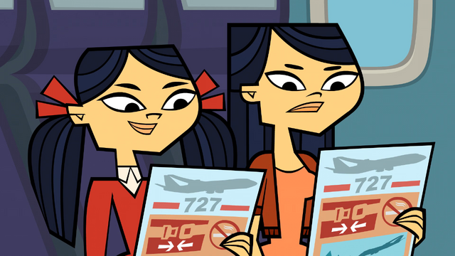 File:Kittyemmaplane.png