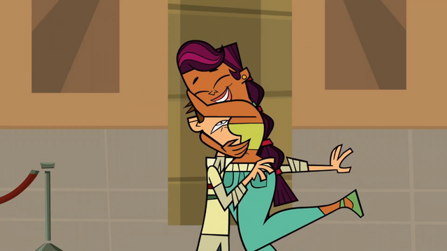 File:Codyandsierrahug.png