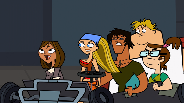 File:Happycourtneyhaha.png