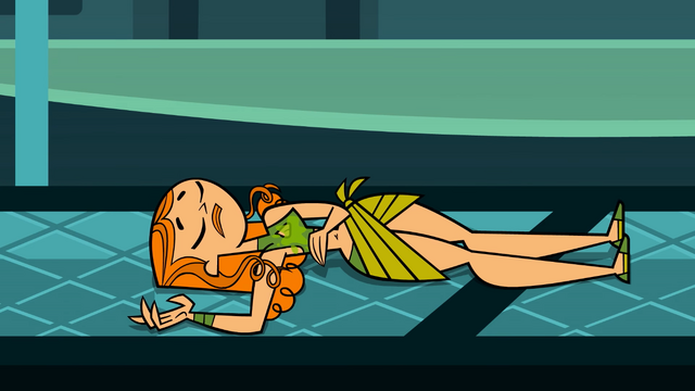 File:Izzy falls.png