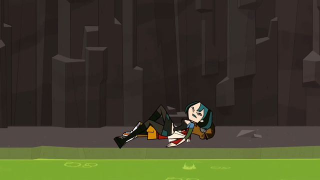 File:Gwen fells over Cameron.png