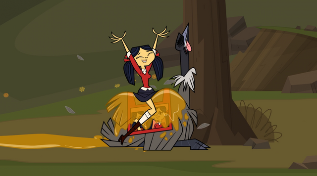 File:Kitty got the emu.png