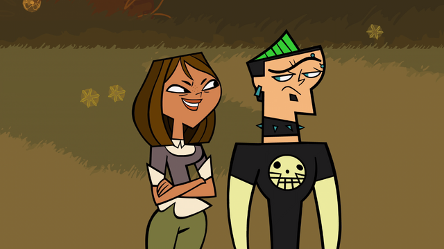 File:Courtneyglare.png
