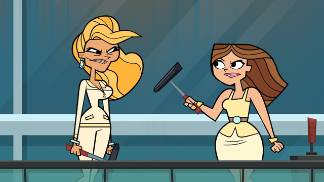 File:Kelly sick of taylor.png