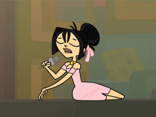 File:Brigi present.png