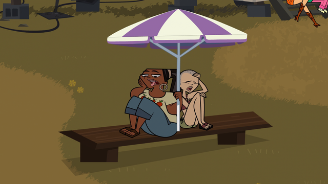 File:HeatherLeshawnaUmbrella.png