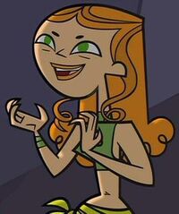 Izzy headshot