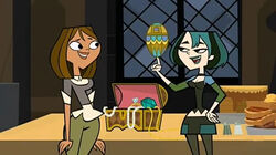 Courtney-Gwen 03
