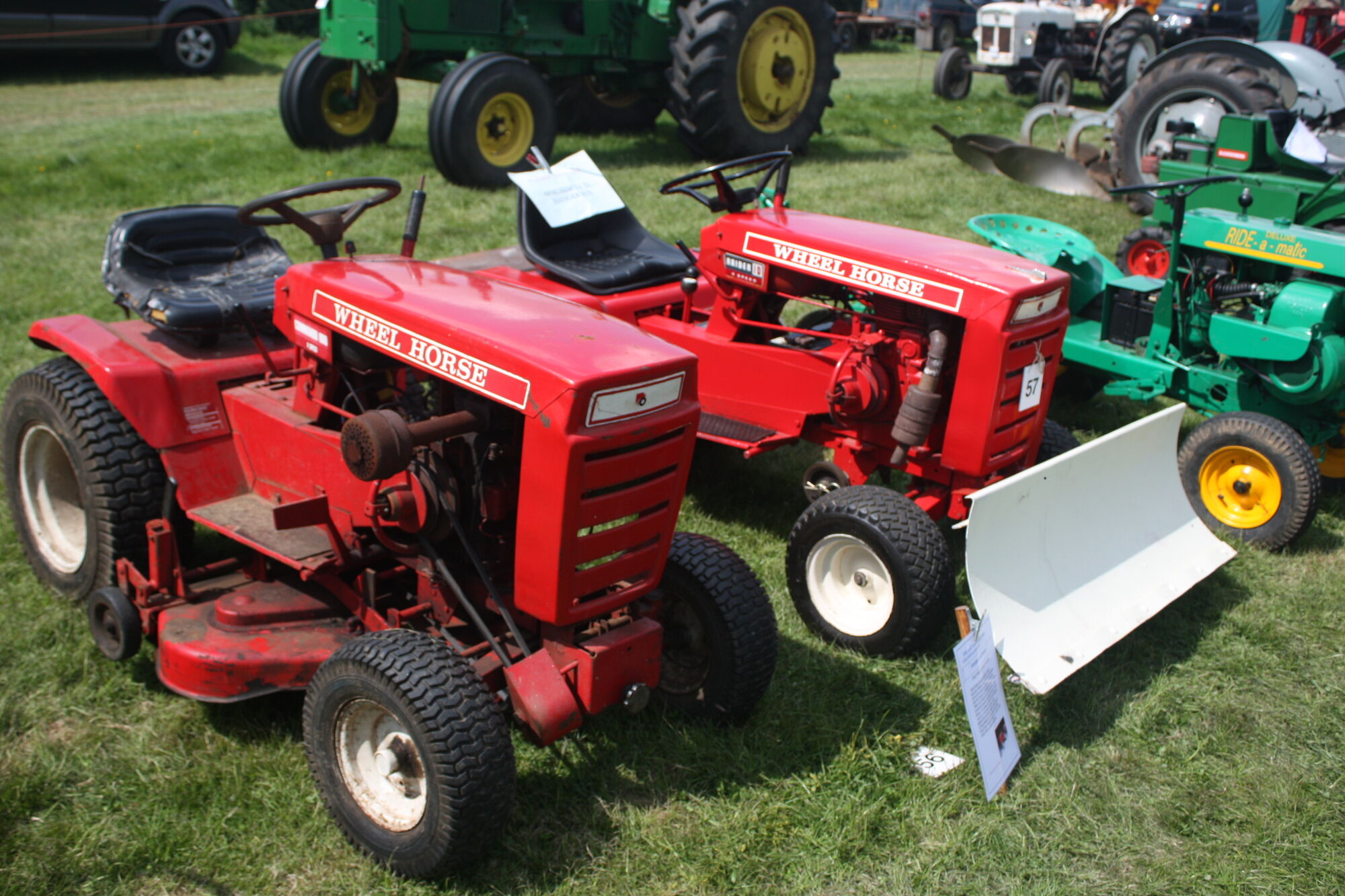 Wheel Horse Raider 10 | Tractor & Construction Plant Wiki ... wheel horse 310 8 transmission diagram 