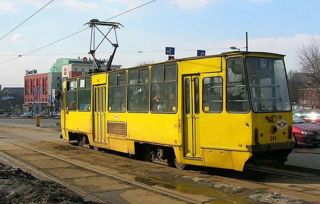Plik:800px-Konstal 111N.jpg