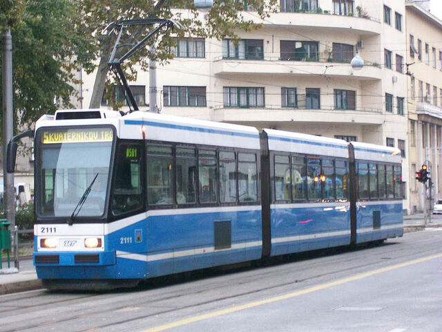 Plik:TMK 2100.jpg