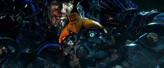 File:Transformers AOE 3336.jpg