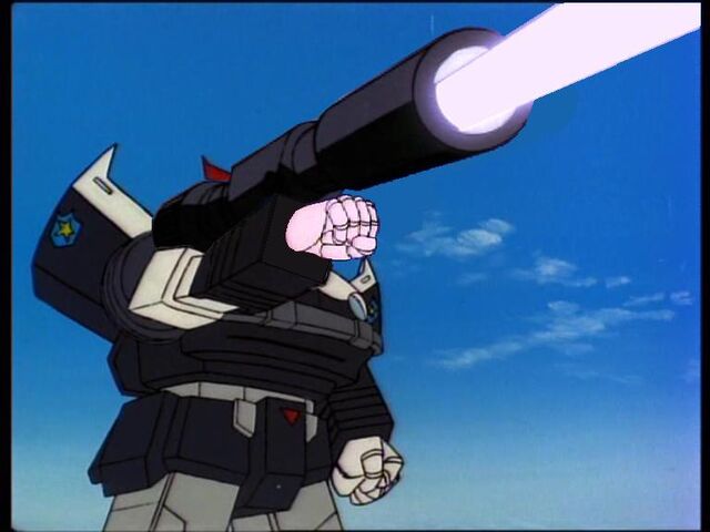 File:Prowl met het kanon van Megatron 2.jpg