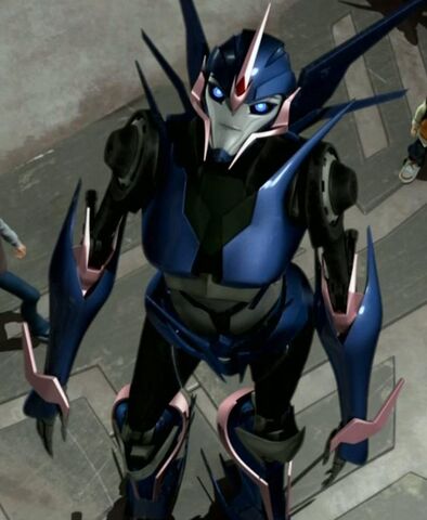 File:Prime-arcee-s01e03-1.jpg