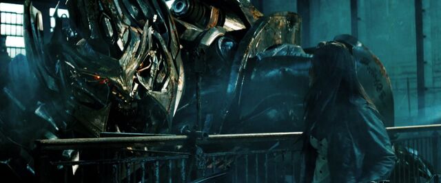 File:Rotf-megatron&michaela-film-encounter.jpg