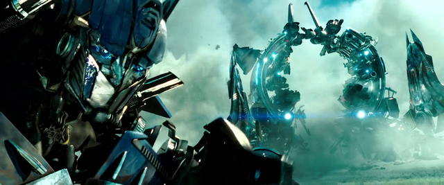 File:Dotm-optimusprime-film-weaponrack.png