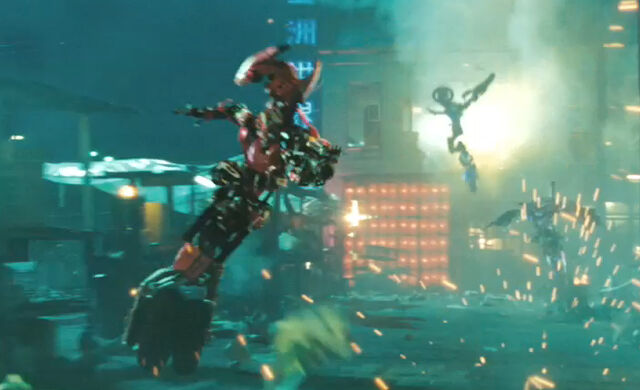File:Rotf-arcee&sideways-film-chase3.jpg