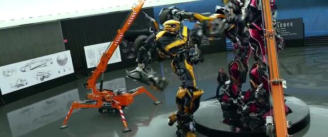 File:Transformers AOE 4053.jpg