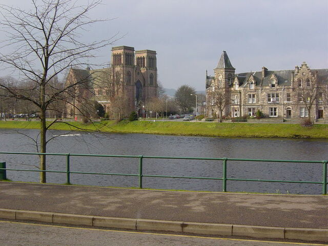 File:800px-River Ness.jpg