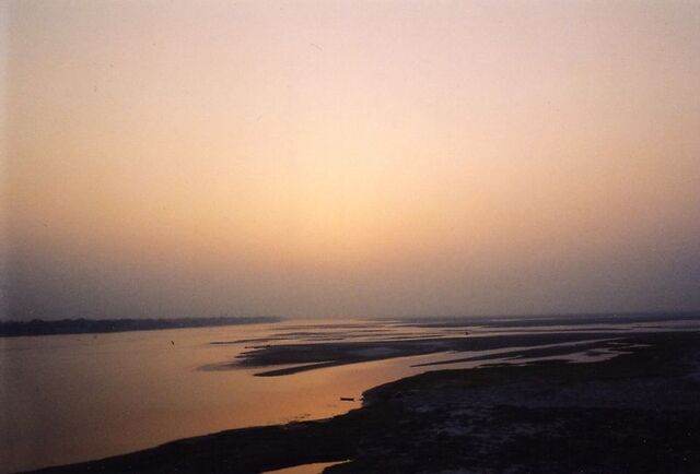 File:800px-Patna-ganga157.jpg