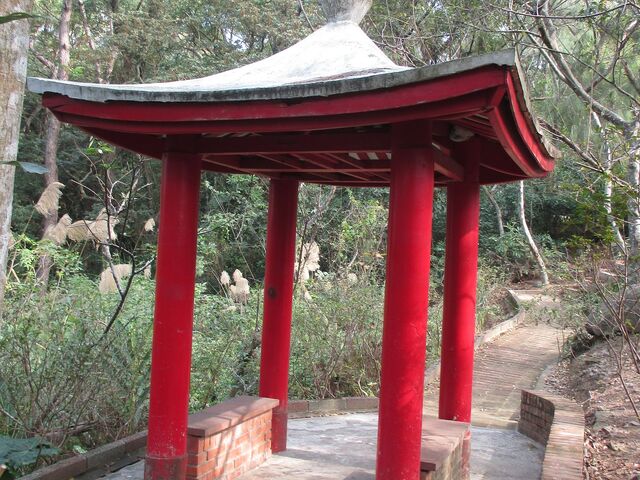 File:十八尖山小益壽亭.jpg