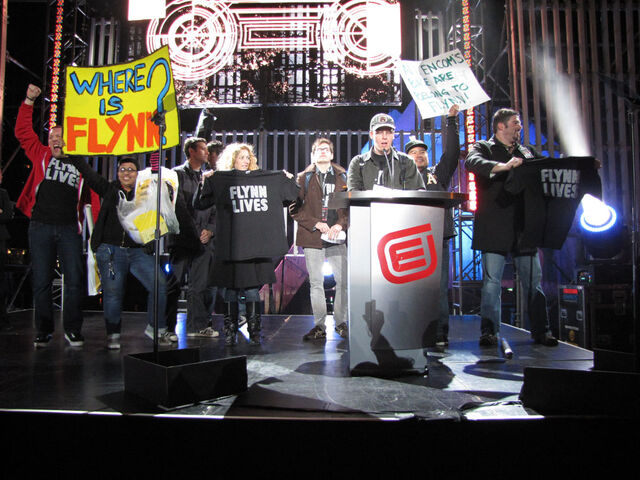 File:Flynn lives protesters2.jpg