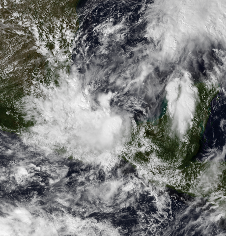 File:11L 10-04-1999 2015Z.png