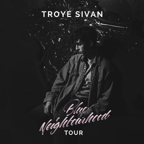 File:BlueNeighbourhoodTour.jpg