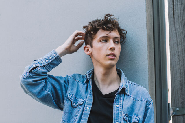 File:TroyeSivan7.jpg