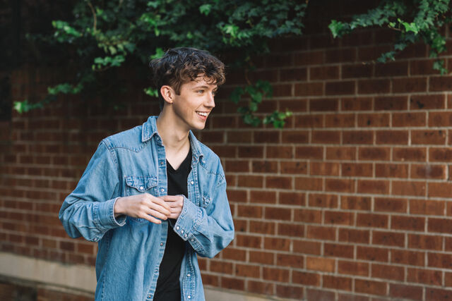File:TroyeSivan9.jpg