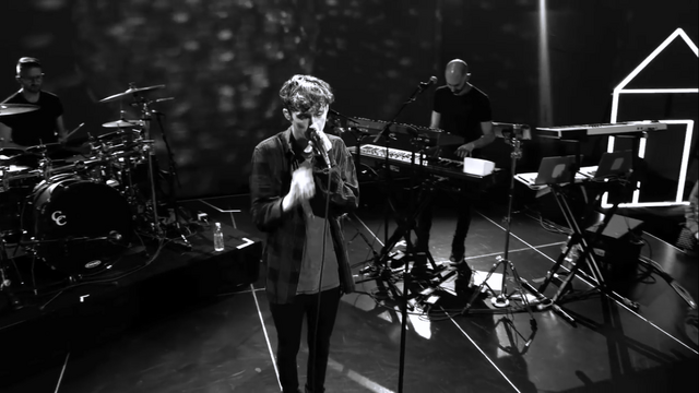 File:TALK ME DOWN - Vevo Lift (39).png