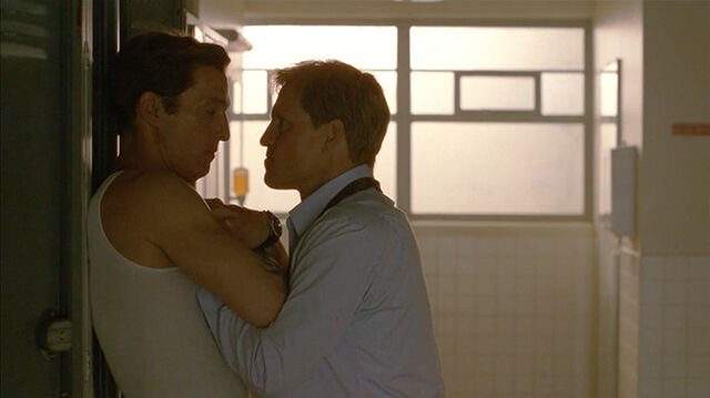File:True-Detective-Wikia S01-E02 SS 01.jpg