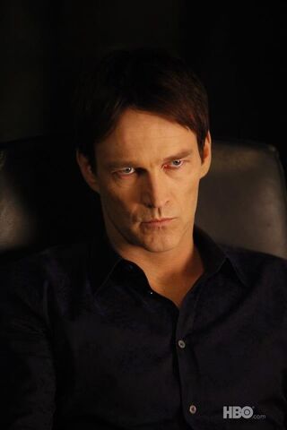 File:BillSeason4HeadshotB.jpg