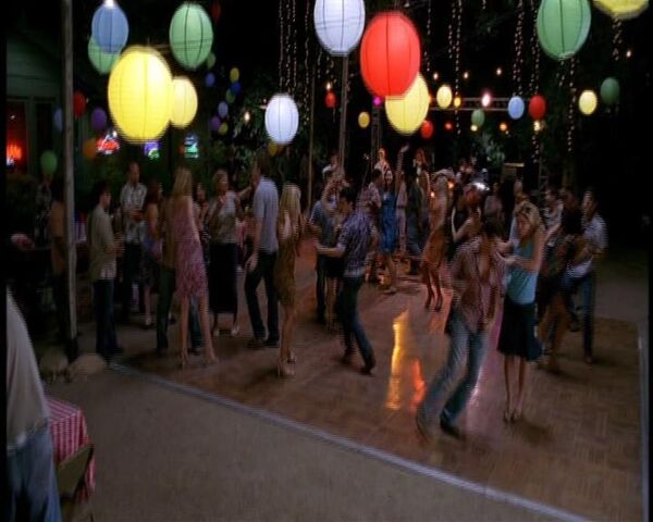File:ArleneReneWeddingParty.jpg