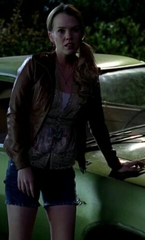 File:Lyndsey.jpg
