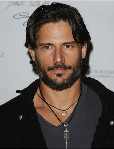 File:Joe-manganiello-alcide-true.jpg