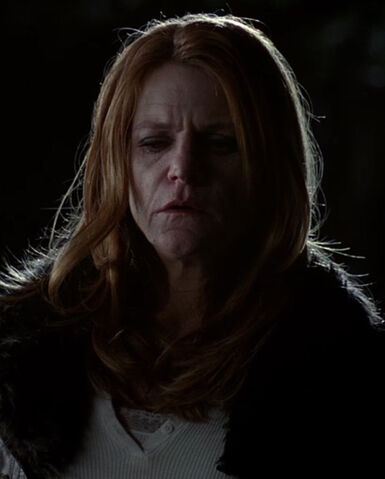 File:Martha Bozeman S05E01 SS1.jpg