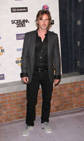 File:SamScreamAwards.jpg