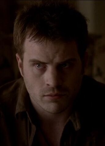 File:Ben-Flynn-6X03.jpg